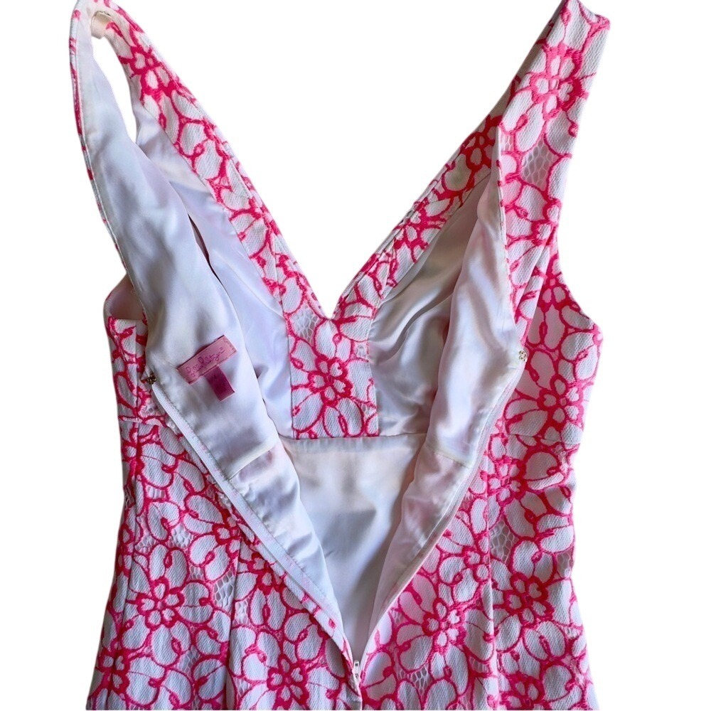 Lilly Pulitzer Dress Pink White Floral Lace V-Neck Barbiecore Resortwear 4 - Picture 4 of 6